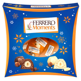 Bombons de Chocolate de Leite e Branco com Avelãs Ferrero Moments product image