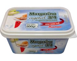 Imagem do produto margarina auchan vegetal 3-4 com sal 500g